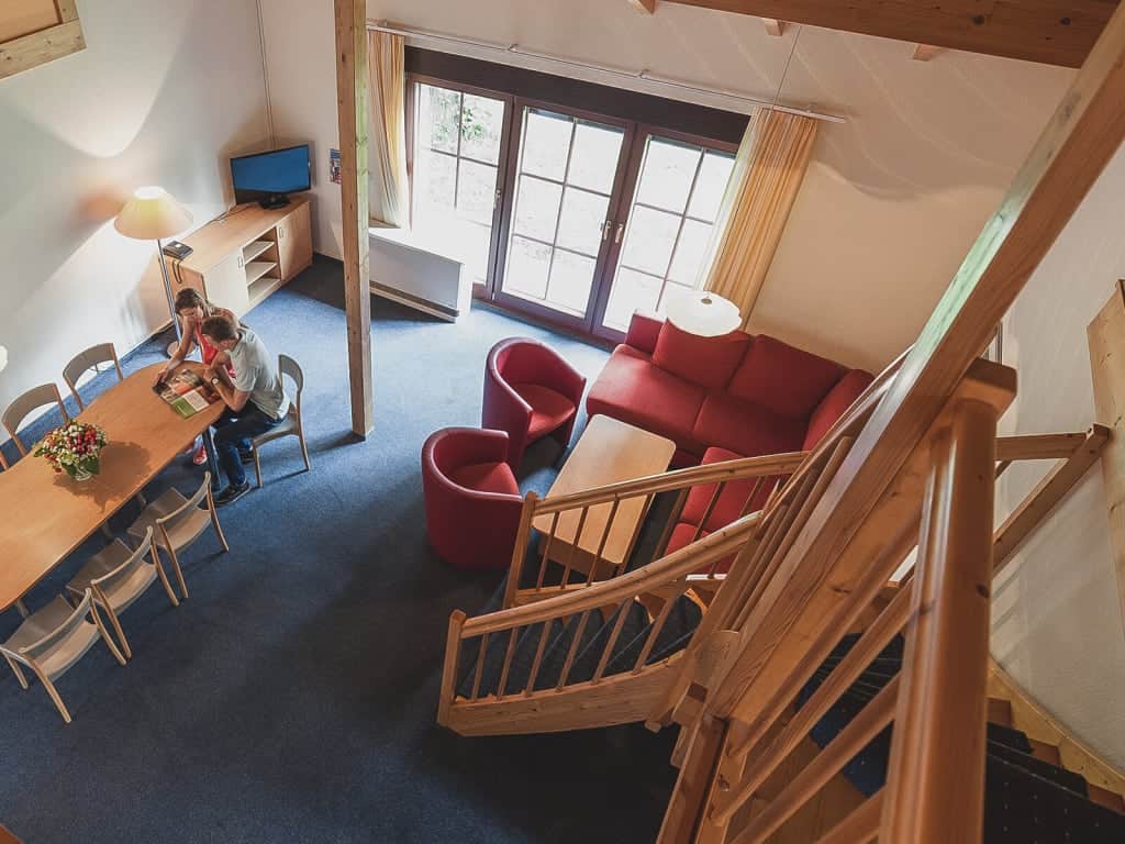 Ferienhaus-Typ-A-11-Personen-Wohnraum.jpg