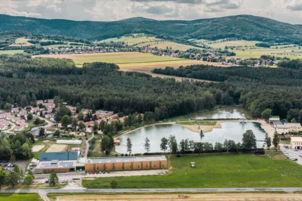 Luftbildaufnahme Trixi Park Frühling